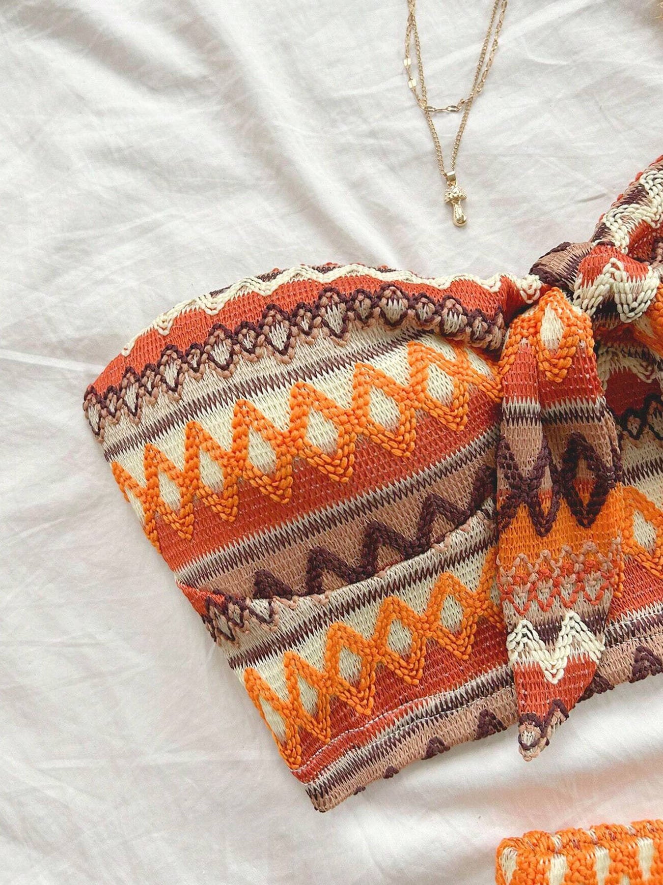 Women’s 2-Piece Striped Summer Set – Sexy Elastic Crop Top & High-Waist Shorts for Vacation & Daily Wear