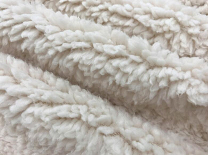 Plush Long Sleeve Two-Piece Lounge Set – Cozy Luxe Collection