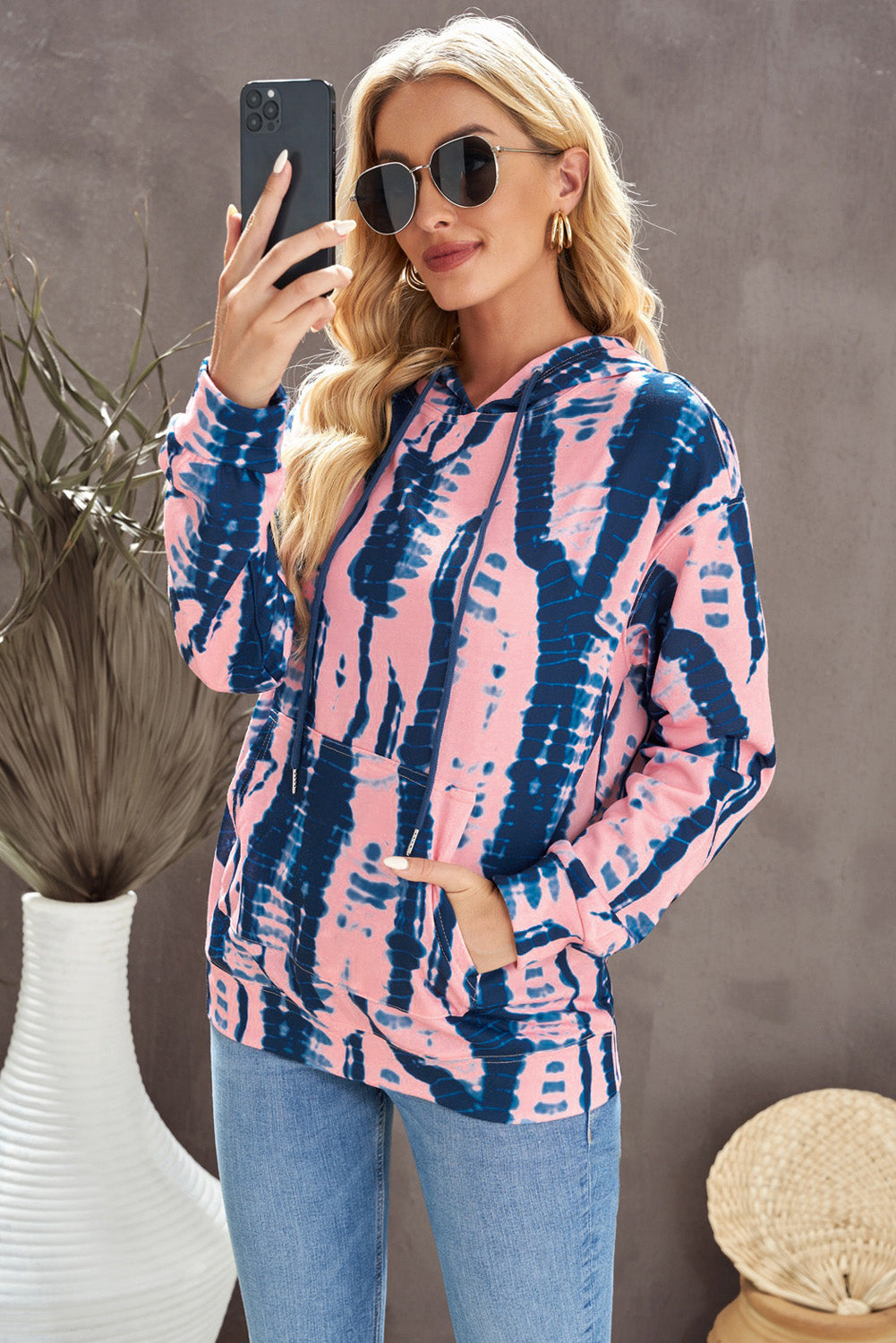 86dad391c05c4ea8a82c576db7018219-Max